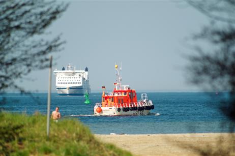 So kennen unsere Touristen das Lotsenboot – eine ältere Aufnahme noch mit dem alten weißen Bootsrumpf.