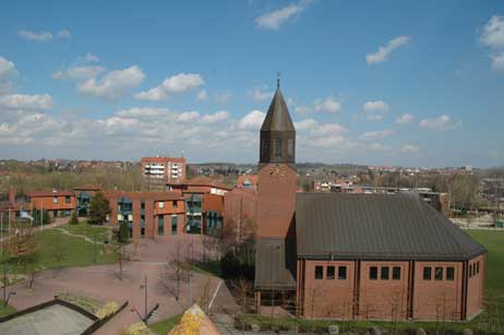 Bekam gleich zweimal ungebetenen Besuch: Die Versöhnungskirche im Pommernzentrum. Foto: ARCHIV TRAVEMUENDE AKTUELL