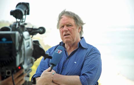 Gunter Gabriel wird heute auch im Fernsehen zu sehen sein, zur Pressekonferenz waren zwei Kamerateams angereist. Foto: <b>TA</b>