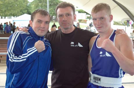 War letztes Jahr zufrieden mit seinen Jungs und wollte 2010 wiederkommen: Trainer Dusko Geruschkat aus Lübeck. Mehr als 80 Boxer aus ganz Norddeutschland haben sich angemeldet. Foto: <b>ARCHIV TA</b>