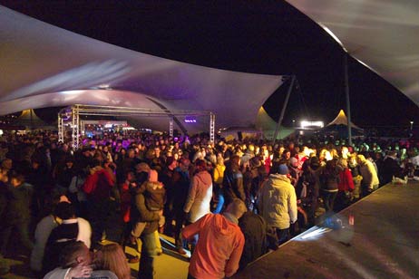 Lübecks größte Silvester-Open-Air-Party steigt im Brügmanngarten. Fotos: <b>FARCE CREW</b>