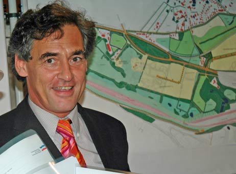 Will in eine dritte Amtszeit gehen: Lübecks Bürgermeister Bernd Saxe. Foto: <b>ARCHIV TA</b>