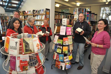 »Die Schließung ist ein Schritt gegen Bildung und gegen Kultur«, meinen viele Travemünder. Auch für die Schulen werde die Bibliothek gebraucht. Foto: <b>TA</b>