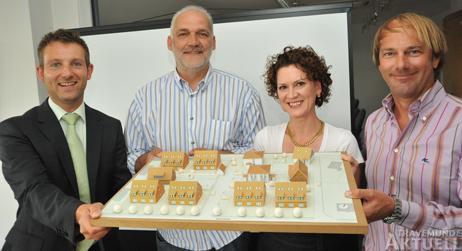 Initiative »Neue Baugebiete für Travemünde«: Denny Skwierczynski,Thomas Schiewer, Doris Lehmann, Wolfgang Lang. Foto: <b>TA</b>