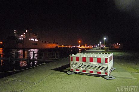 Hindernis: Lange Zeit stand das Zaunquadrat auf der Travepromenade, ohne dass sich merklich etwas tat. Foto: <b>KARL ERHARD VÖGELE</b>