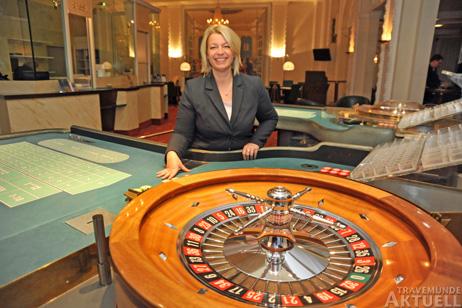 Casino-Leiterin Jessica Barke zieht mit ihrem Team und dem kompletten Casino um nach Lübeck. Foto: <b>TA</b>