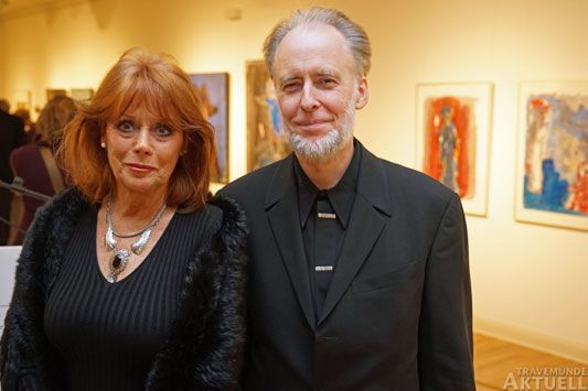 Erhielten am Mittwochabend im Ostholstein-Musuem den Kulturpreis des Kreises: Lyrikerin Prof. Doris Runge aus Cismar und Musiker und Musikpädagoge Andreas van Zoest aus Travemünde. Fotos: <b>TA</b>