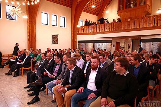 Seemannsschule vergibt Zeugnisse