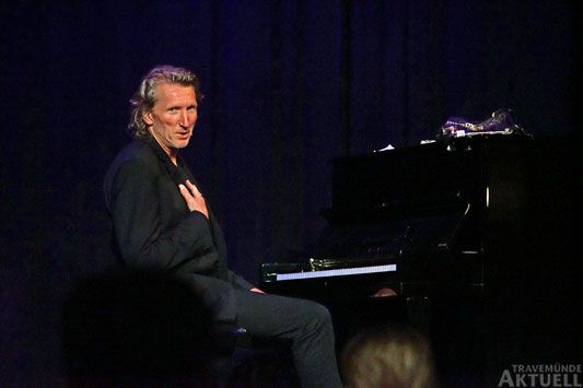 Kabarett mit Musik: In sein neues Programm hat Uli Masuth auch viele Spitzen zum Abrechnungssystem der »GEMA« eingebaut. FOTO: <b>TA</b>