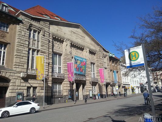 Die Besucher werden aus dem Lübecker Umland zum Theater und wieder zurück nach Hause gebracht. Foto: <b>ARCHIV TA</b>
