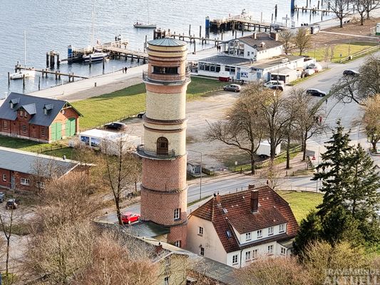 Das Wahrzeichen von Travemünde mit 31 Meter Höhe kann wieder bestiegen werden. – Fotos: TA