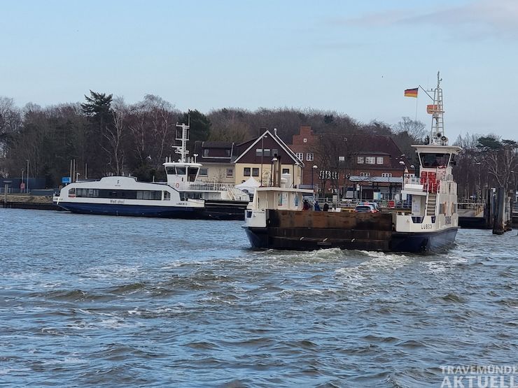 Auch der Fährverkehr ist vom Warnstreik betroffen. Foto: TA