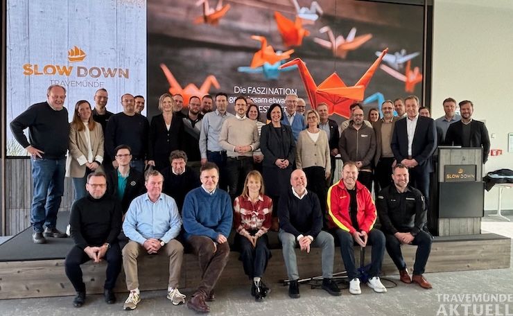 Das Team der Zukunftswerkstatt Tourismus Priwall traf sich im SlowDown. Foto: LTM