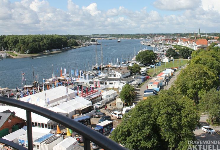 Rund 600.000 Besucher:innen kamen zur 137. Travemünder Woche. Nach einem unruhigen Auftakt verlief die Veranstaltung nach Angaben der Polizei insgesamt weitgehend friedlich. Foto: TA