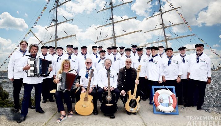 Der Travemünder Shanty Chor sorgt beim gemeinsamen Konzert für maritime Klänge und Seefahrerromantik. Travemünder Shanty Chor e.V.