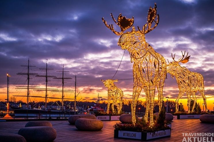 Linus, Kalli und Lumi kehren Ende Oktober zurück und bringen mit rund 10.000 LED Lämpchen die Strandterrassen zum Leuchten. Foto: LTM GmbH