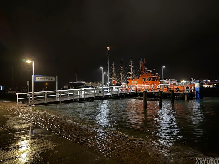 Der höchste Wasserstand wird in der Nacht zum Sonntag beziehungsweise am Sonntagvormittag erwartet. Foto: TA